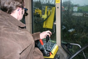 cable control hedgecutter controls